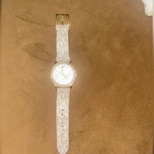Michael Kors Silver Dial White Leather Watch